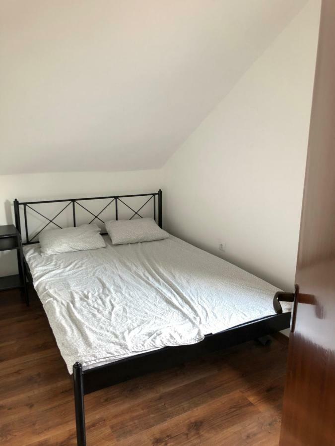 Starlight Apartment Mezőkövesd 外观 照片